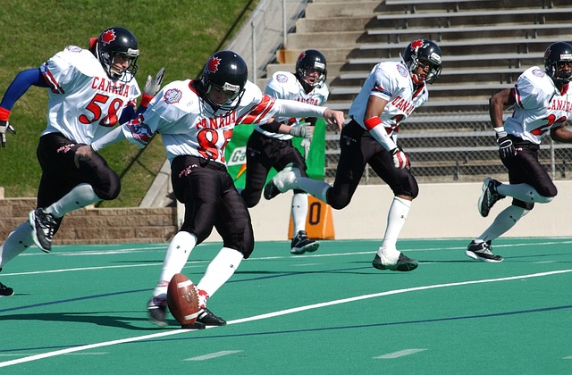 中因左脚被 中因左脚被